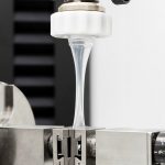 Wacker, Elastosil R plus 4350/55, LSR , caucho de silicona , moldeo por inyección, componentes volátiles, post-curado, gomas de silicona líquida, Elastosil LR 5040, Fakuma,