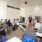 Optoforce, sensores de presión, robots, cobots, Barcelona, universal robots, on robots, robótica colaborativa, aplicaciones del sector del plástico