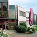 grupo wittmann, sede de Viena, maquinaria de inyección para plásticos, periféricos para la industria del plástico, robots, ampliación de instalaciones, kotinbrum, wittmann battenfeld, crecimiento, ventas, 2017