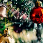 felices fiestas, mundoplast, feliz navidad, arbolito de plástico, bolas de plástico, navidad, feliz año 2019, revista mundoplast, felicitación navideña