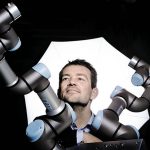 universal robots, décimo aniversario, cobots, sector del plástico, robótica colaborativa, diez años, logros, liderazgo, esben ostergaard