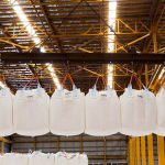 manejo de solidos, polvos, productos químicos, contenedores FIBC, sacos, bolsas, tubos, liners, revestimientos, film, película, forro, barrera, estiria, fábrica, inversión, mondi