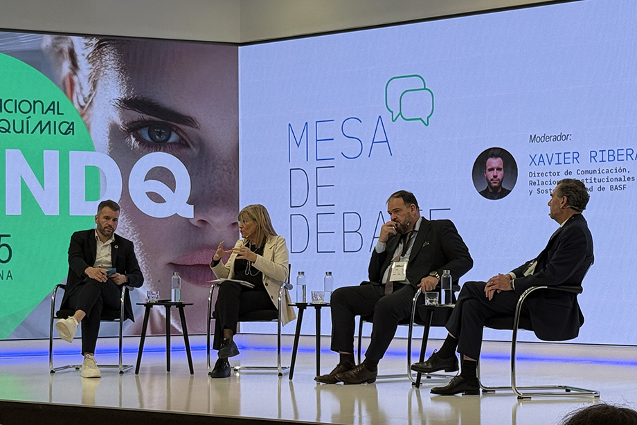 ercros en el congreso de distribución química