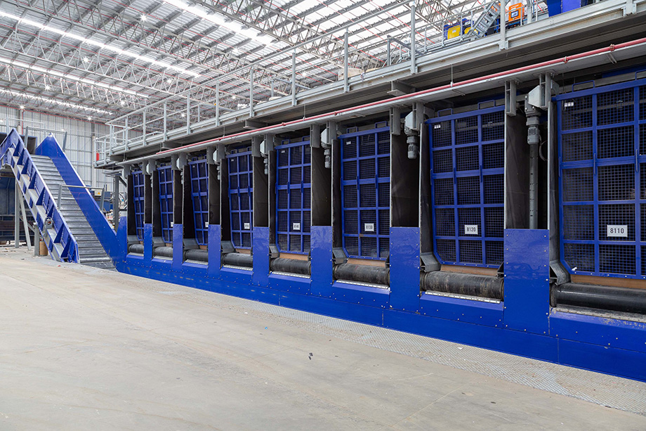 Clasificación de materiales reciclables en planta de Guarulhos