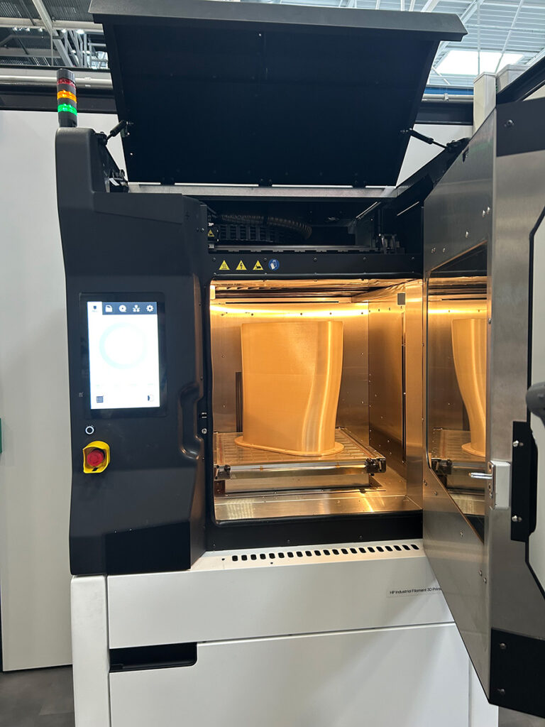 Solución HP Industrial Filament Printing para la fabricación de piezas técnicas.